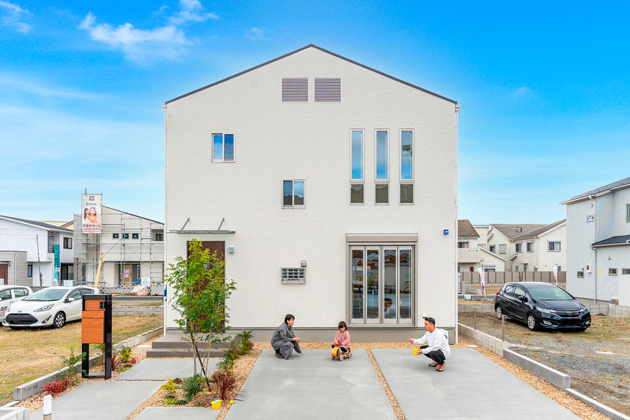 SUUMO】 【1500万円台/滋賀県】家族のつながりを自然に感じられる