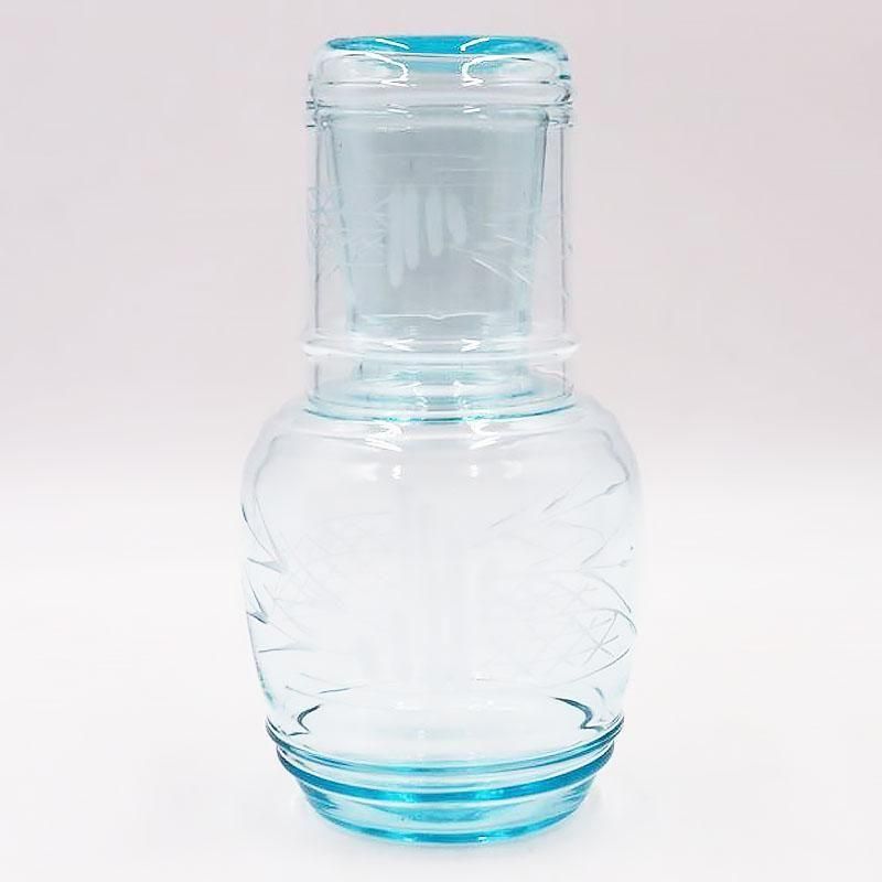 輝きを放つ歴史：骨董の切子ガラスが語る物語