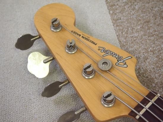 Fender Japan PB - Geek IN Box