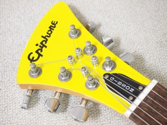 レア】Epiphone by Gibson Mo'Baby アンプ内蔵 レア】Epiphone by