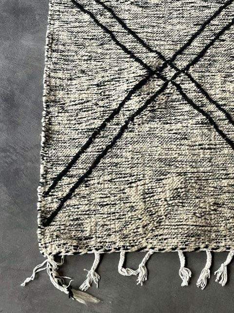 モロッコラグ「ZANAFIキリムキャメル」ブジャァッド産 ウール手織りラグ