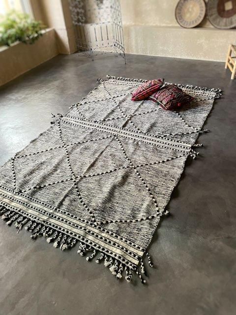 モロッコラグ「ZANAFIキリムキャメル」ブジャァッド産 ウール手織りラグ