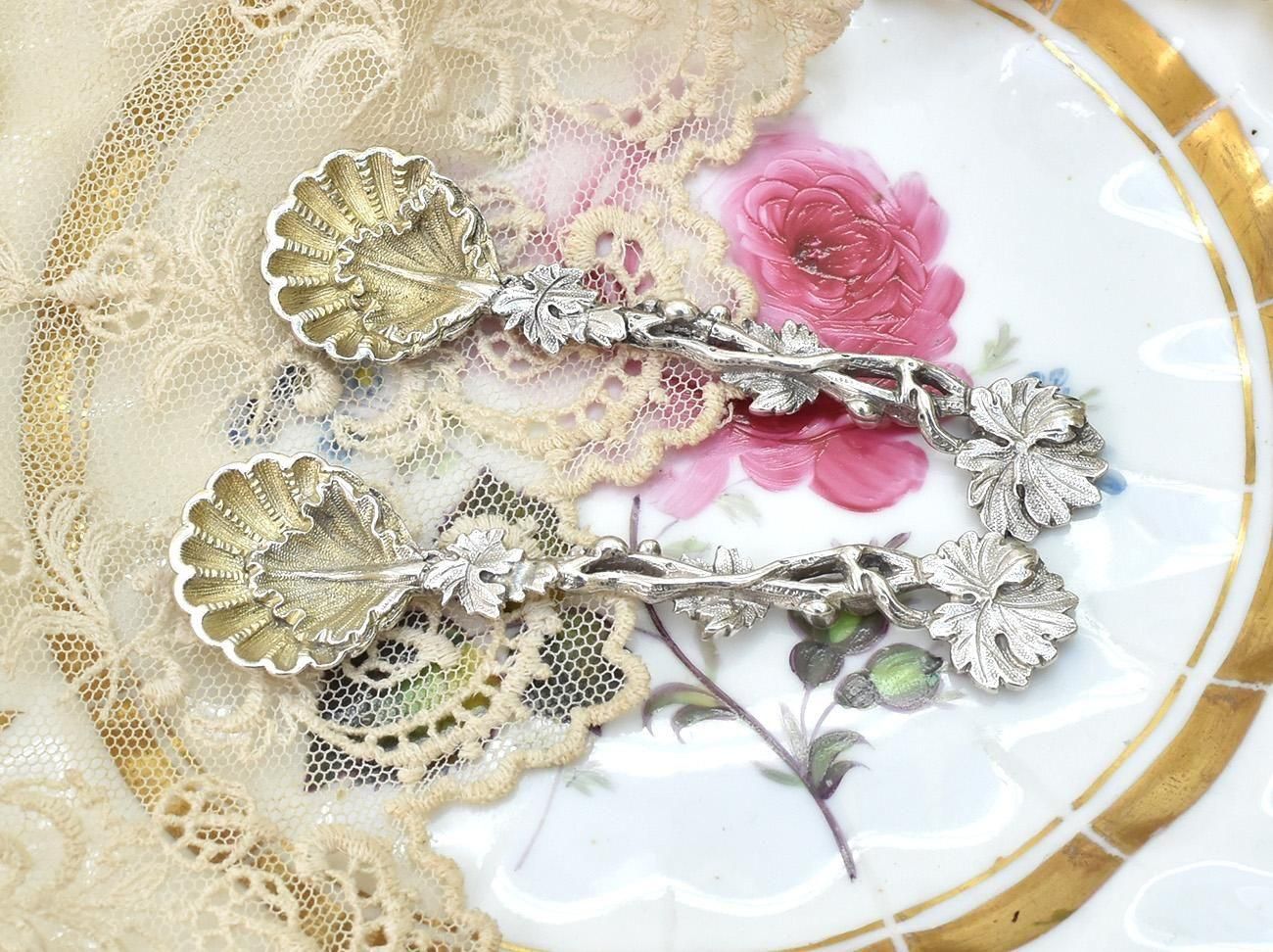 英国アンティーク銀器【純銀】1861年 シェルのソルトスプーン ペア