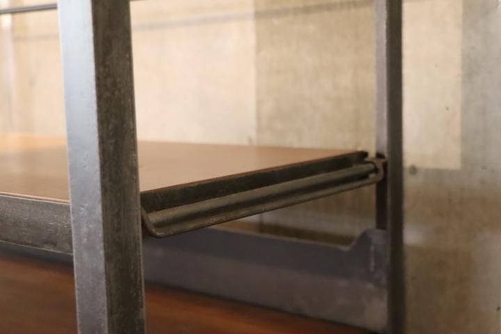 unico(ウニコ)のLUMBER(ランバー)シリーズよりトールシェルフです