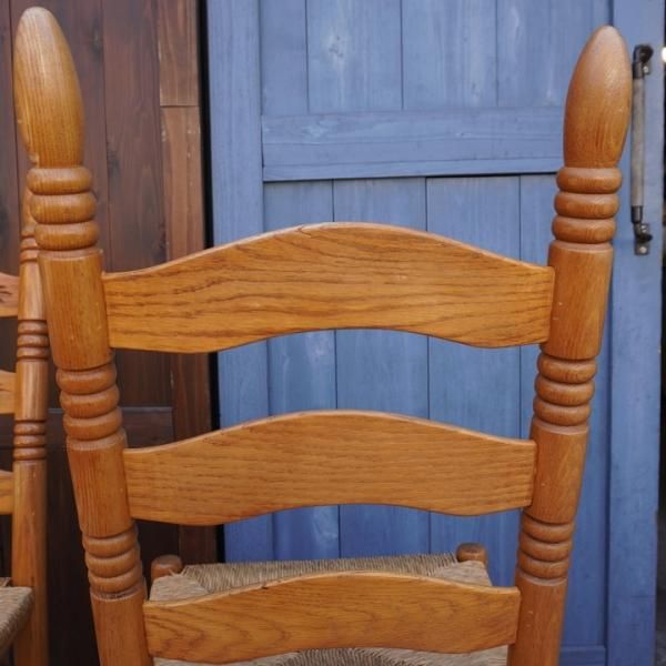 AUNT STELLA'S(アントステラ)のラダーバックチェアー 2脚セットです