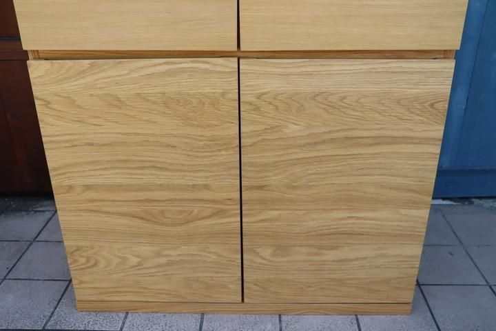 人気の無印良品(MUJI)のオーク材 キャビネット・木製扉！ナチュラルで