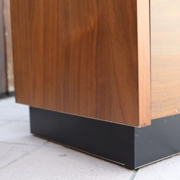 ACTUS(アクタス)のMUSICA2(ムジカ2) 3段チェストです。ウォールナット