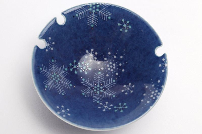 十四代今右衛門作 吹墨墨はじき雪文盃