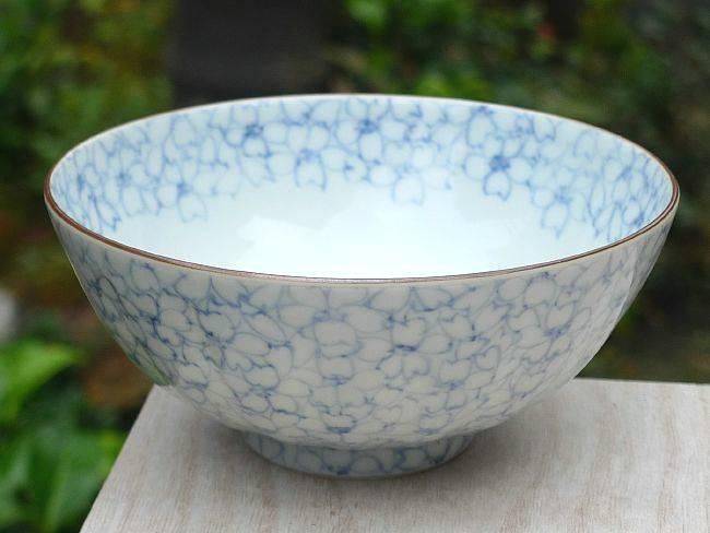 染赤桜詰ご飯茶碗 紫峰 大 - 京焼清水焼 松韻堂