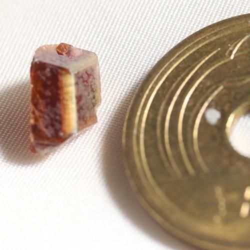 レア 奈良県天川村産 レインボー ガーネット （N面） 8mm - 夕星庵