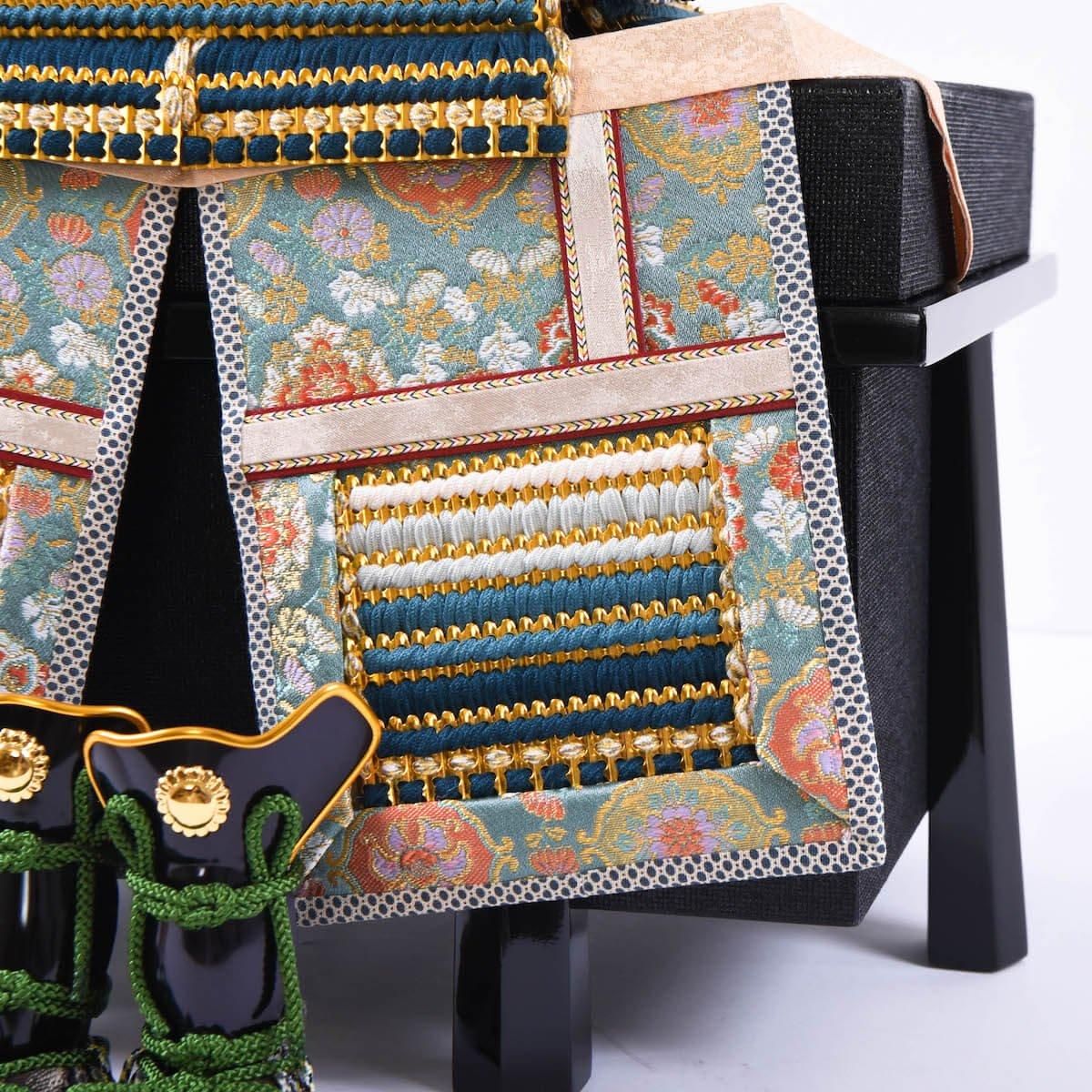 五月人形 7号 藍裾濃威大鎧 朔太郎 若竹屏風