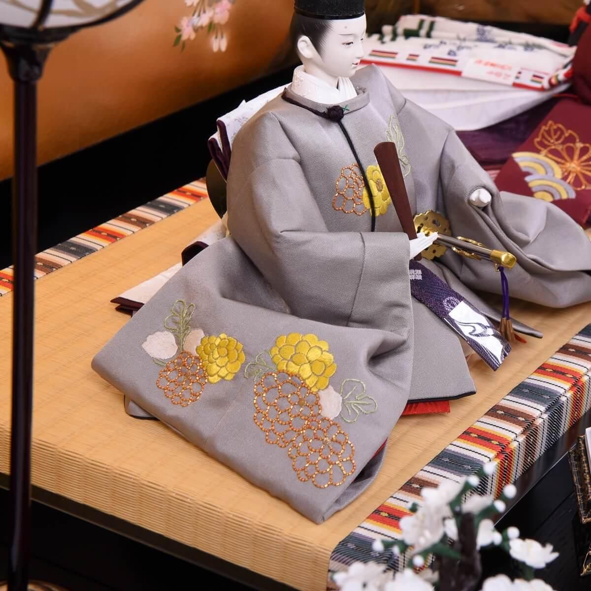 雛人形 十番 手刺繍親王飾り 清水久遊 彩描頭 本金手描蒔絵屏風