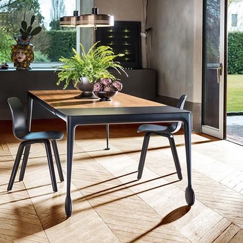 Substance wood legs | ウッドレッグス - 【公式】MAGIS SHOP｜マジス