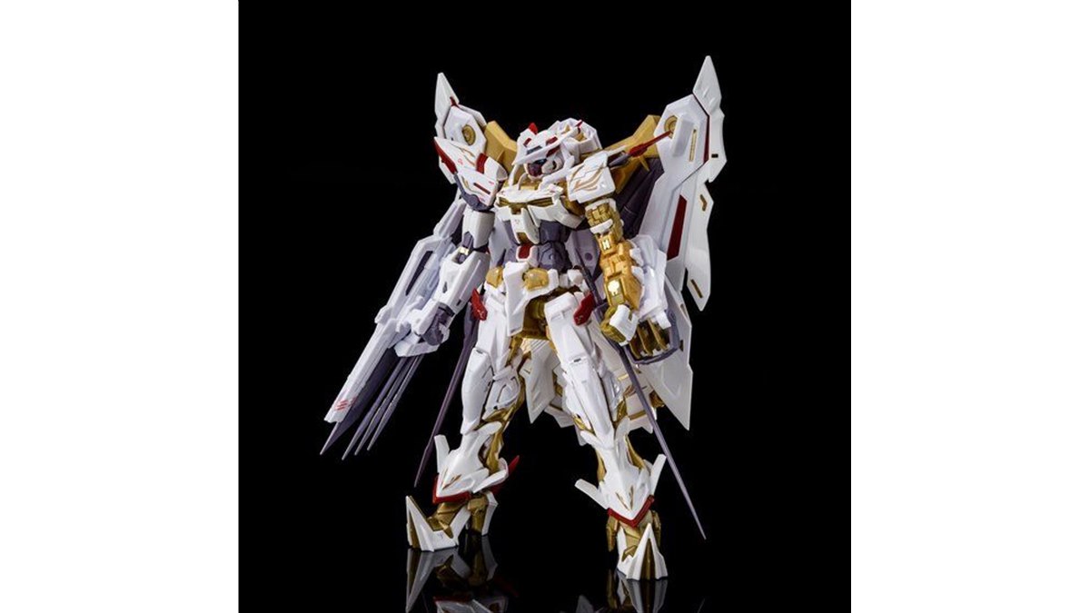 バンダイ、ガンプラ「RG ガンダムアストレイ ゴールドフレーム天