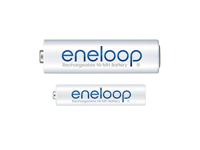三洋電機、5年後でも70%使用可能な新「eneloop」 - 価格.com