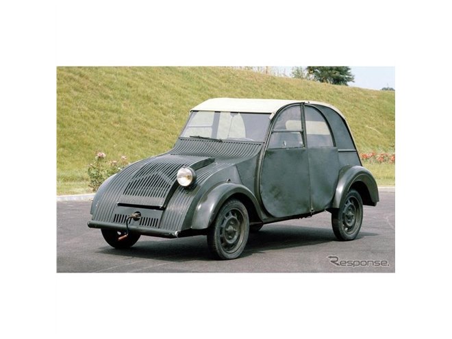 シトロエンの名車 2CV、誕生70周年を祝福へ…レトロモビル2018 - 価格.com