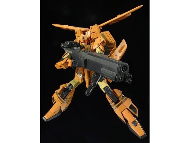 バンダイ、ガンプラ「MSZ-006-3B ゼータガンダム3号機B型 グレイ