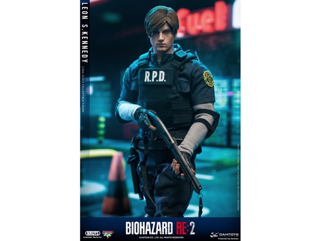 バイオハザード RE:2」レオンを高さ30cmで立体化、マチルダ用カスタム