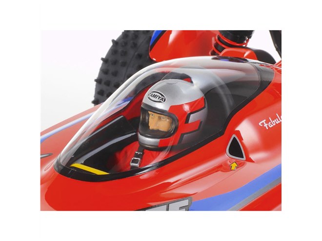 レッド塗装済み「アスチュート2022」1/10電動RC、TD2シャーシを搭載