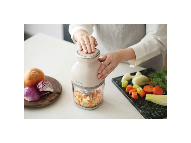 レコルト、フードプロセッサー「カプセルカッター」にコードレスタイプ