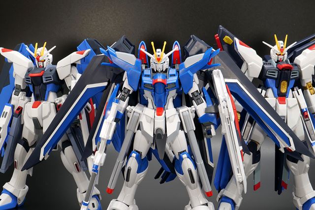 BANDAI HGBF 1/144 アメイジングストライクフリーダムガンダム 価格