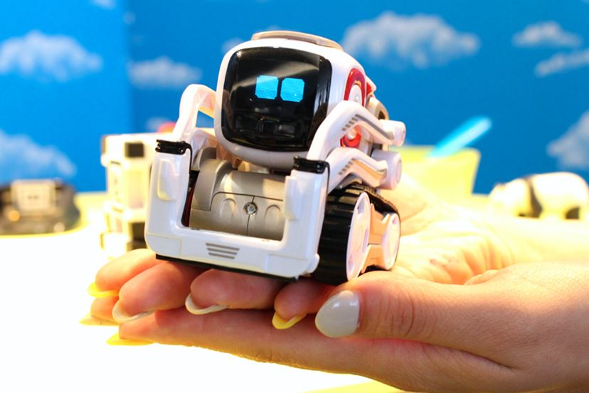 ディズニーのウォーリー!? 心を持つロボット「COZMO（コズモ）」が