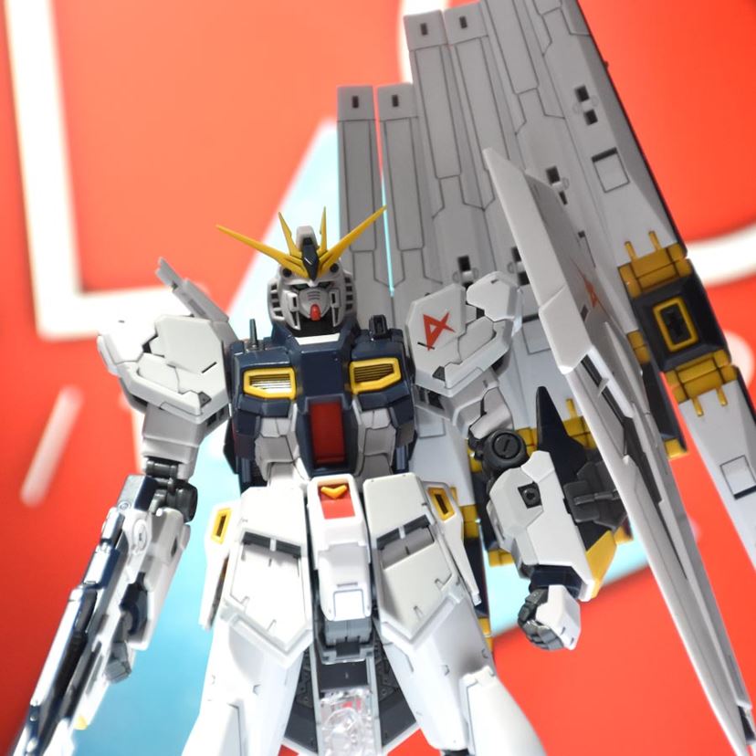 逆襲のシャア」の「RG 1/144 νガンダム」全方位チェック！ カッコよ