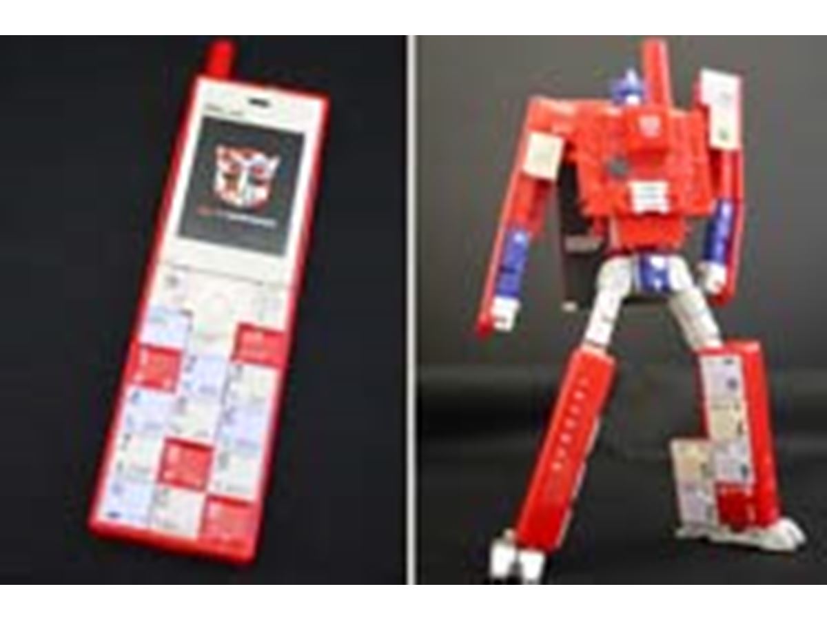懐かしのケータイ「INFOBAR」がトランスフォーマーになってよみがえっ
