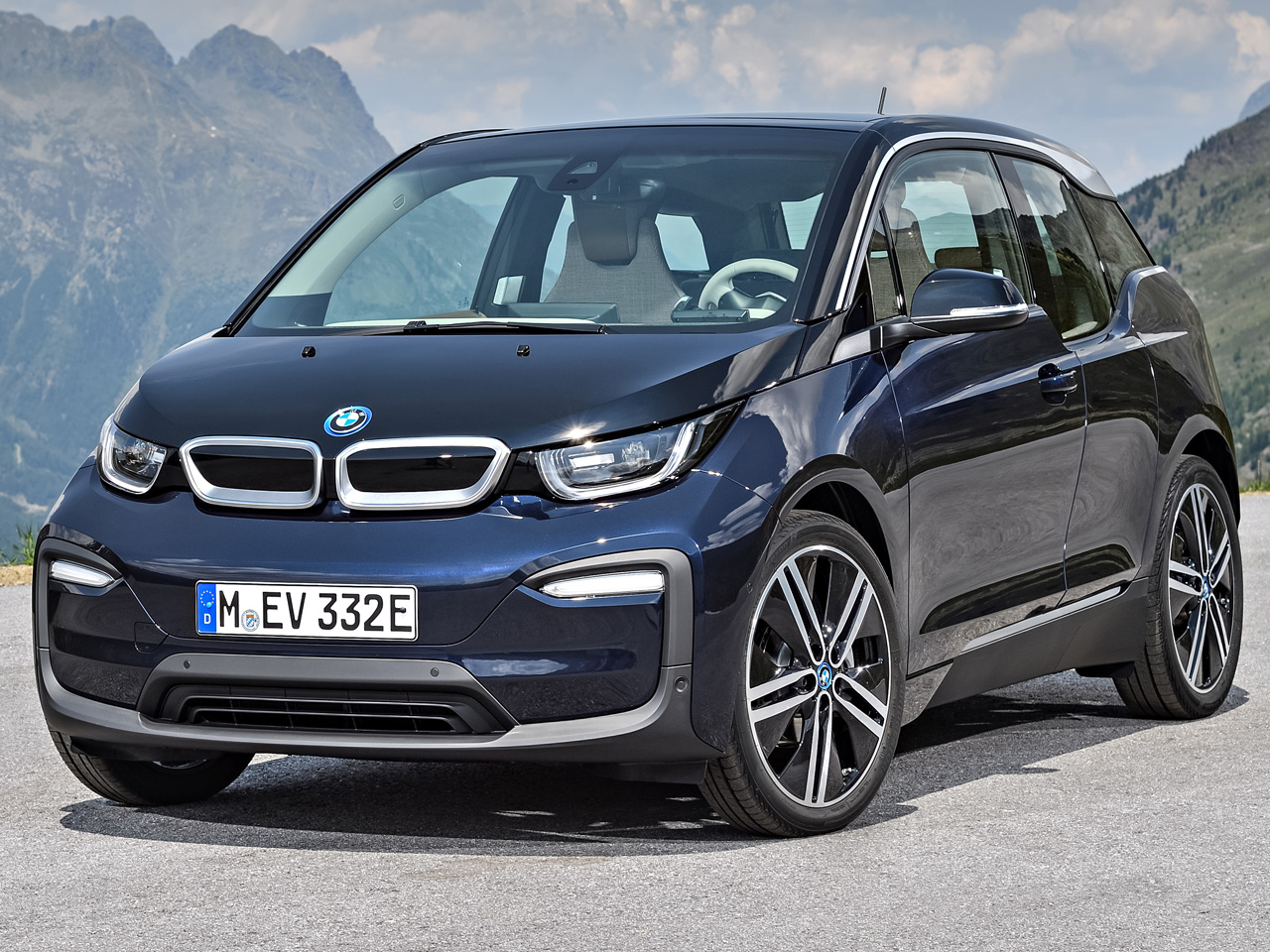 BMW i3の価格・新型情報・グレード諸元 価格.com