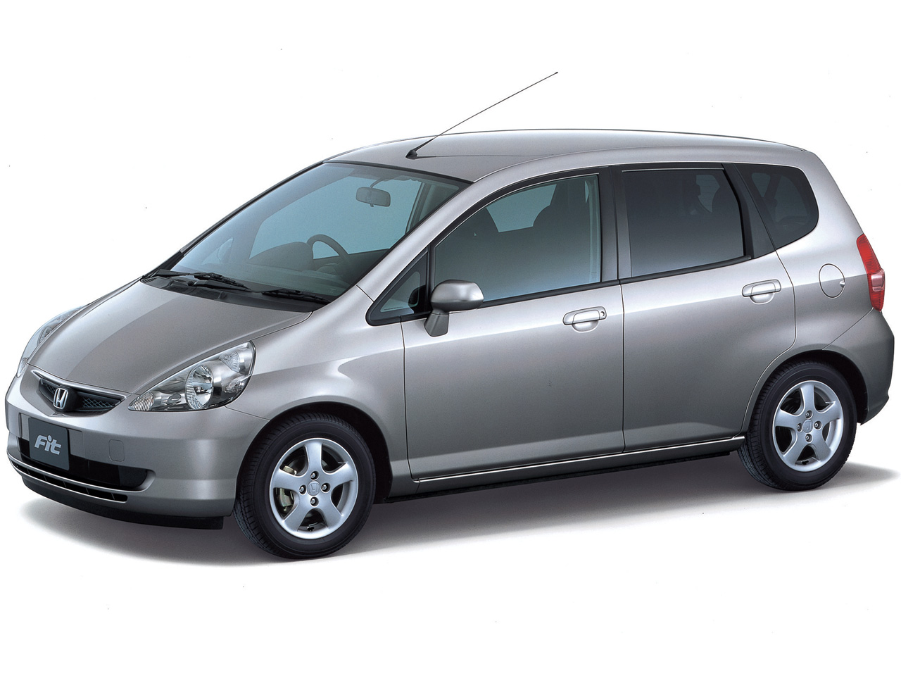 ホンダ フィット 2001年モデルの価格・グレード一覧 価格.com