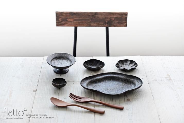 安福由美子｜錆足付プリン皿｜作家のうつわ通販｜和食器セレクト