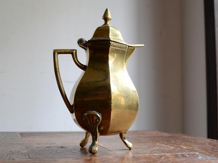 アンティーク 真鍮ポット（フラワーベース・水差し）｜アンティーク