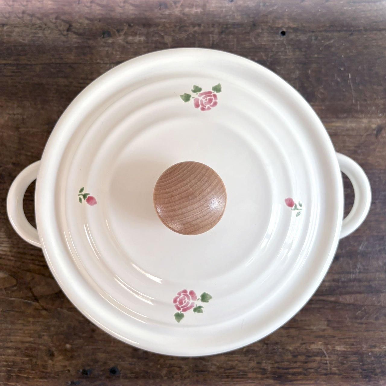 Many（マニー） ポワット・ブランシュ ローズ ホーロー 両手鍋 | 限定