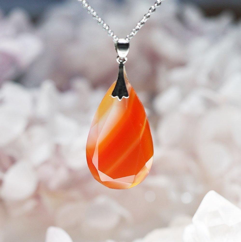 瑪瑙の雫型ネックレス - 海福雑貨通販部