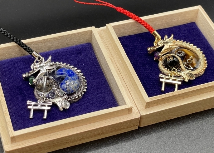 御守りの販売は元旦の午前0時から❣️ | 天然石ブレスレット