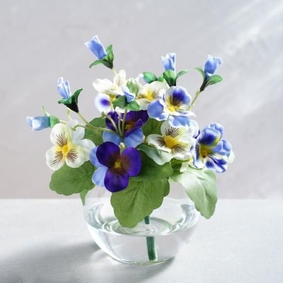 水換え不要）ビオラの丸ガラス花瓶挿し - chouchou fleur（シュシュ