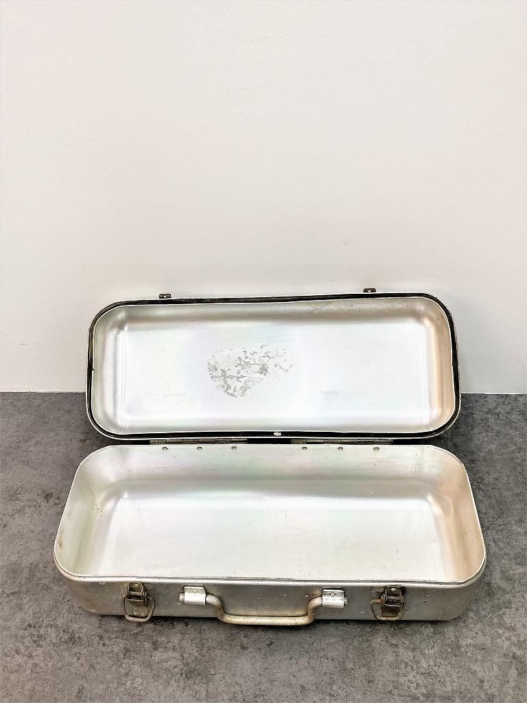 ヴィンテージ ハンガリー軍 ファストエイドキット/救急箱