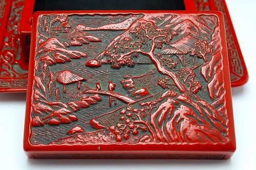 仙台堆朱 山水紋様彫堆朱小匣 - レトロ ＆アート空間 「 古美術倶楽部