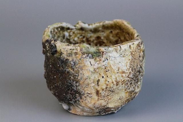 谷本 貴 「 伊賀ぐい呑 」 酒器 盃 - レトロ ＆アート空間 「 古美術