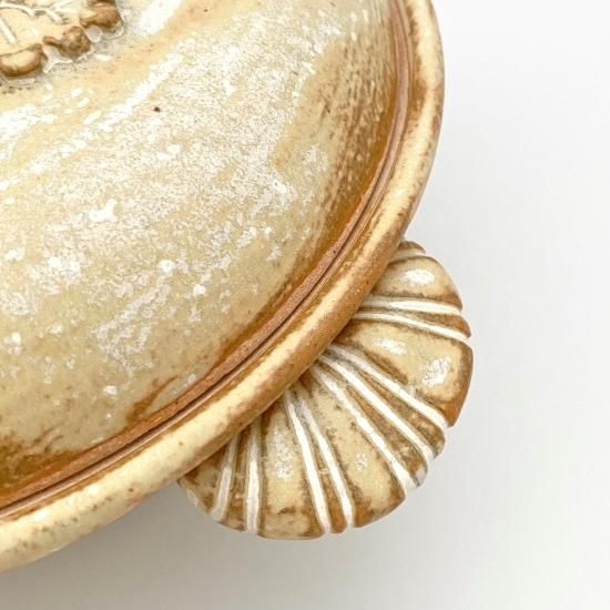 石渡 磨美 6号土鍋 どんぐり仕様／白 - shirushi（しるし） - うつわと