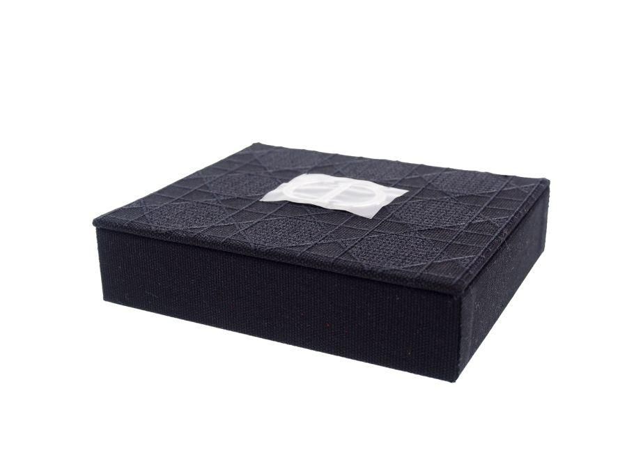 クリスチャンディオール ノベルティ 鏡付きハードケース カナージュ