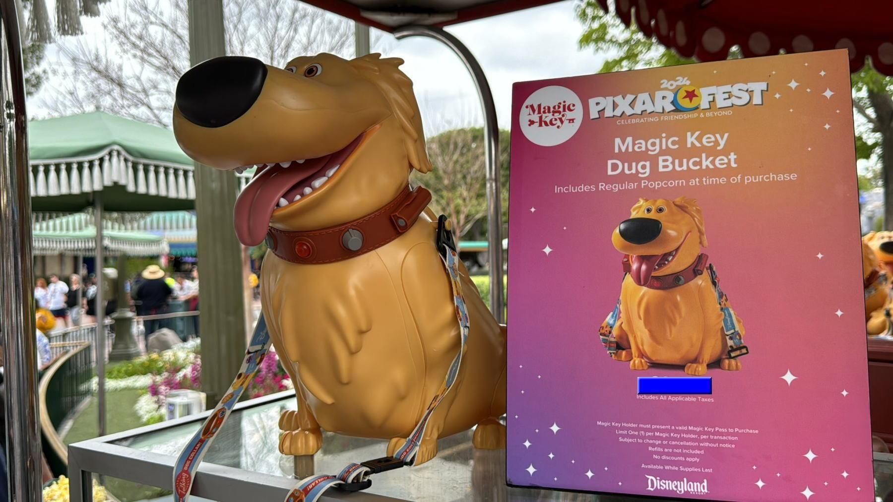 カールじいさんの空飛ぶ家|犬ダグ - FAR-OUT