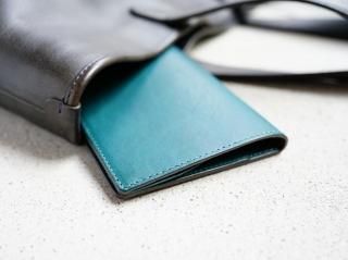 ブルー - 【TSUKIKUSA公式オンラインショップ】コンパクトな革財布・革小物