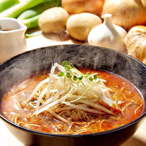 トマトラーメン 辛めん 三味 十日えびす店(吉塚/ラーメン)＜ネット予約