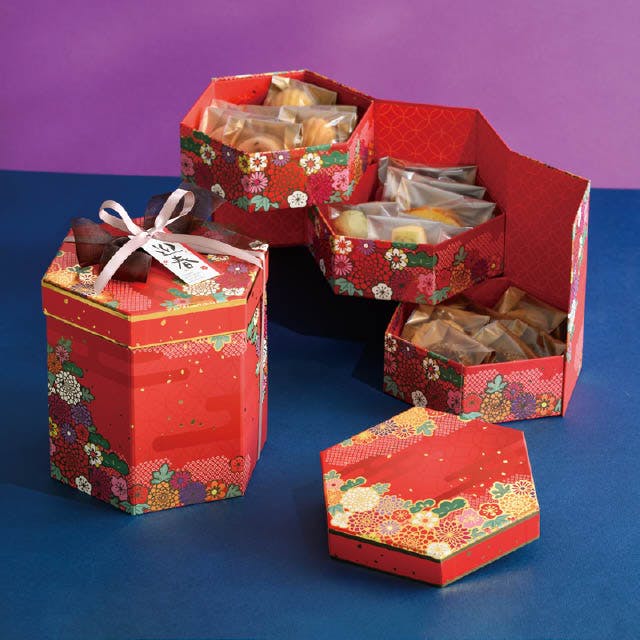 ヘッズ ギフトボックス W197×D172×H182mm 赤 4個 和風六角三段貼箱 和