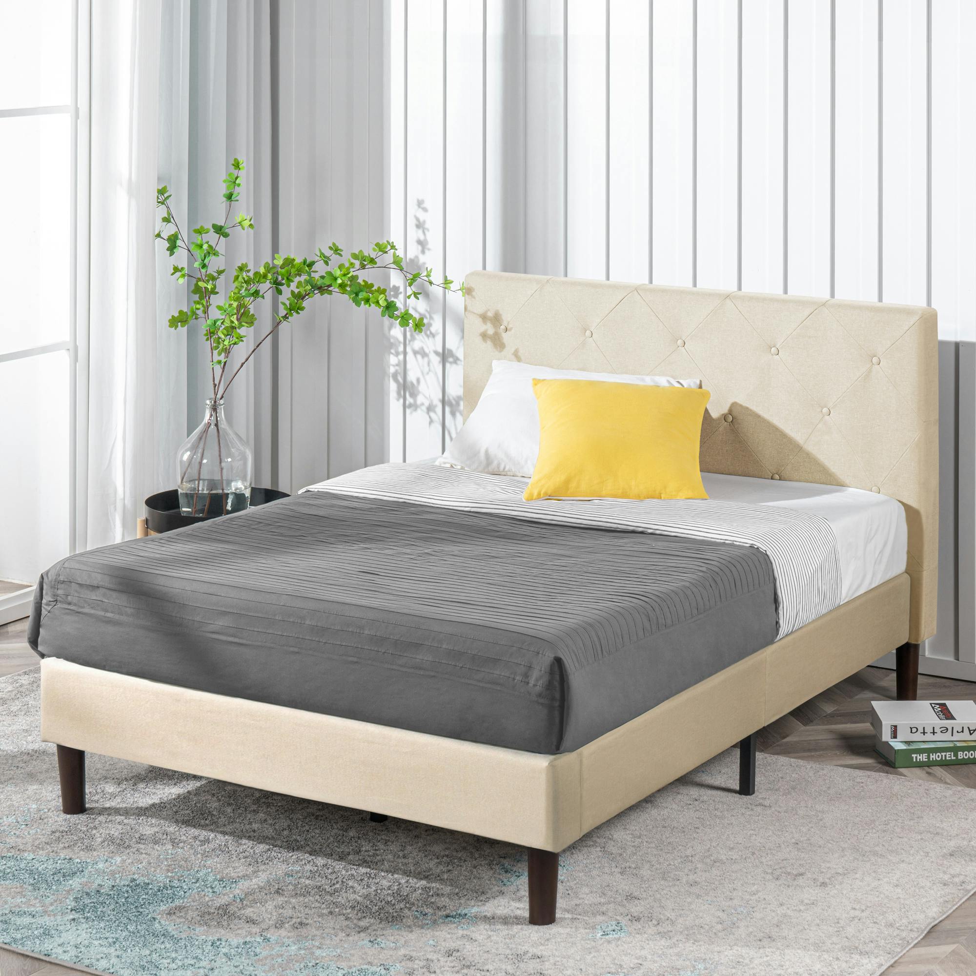 ZINUS(ジヌス) Shalini 布張りベッドフレーム ヘッドボード付 36cm