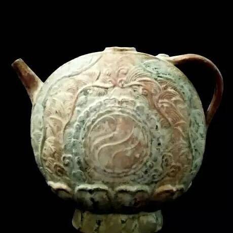 辽三彩印花执壶