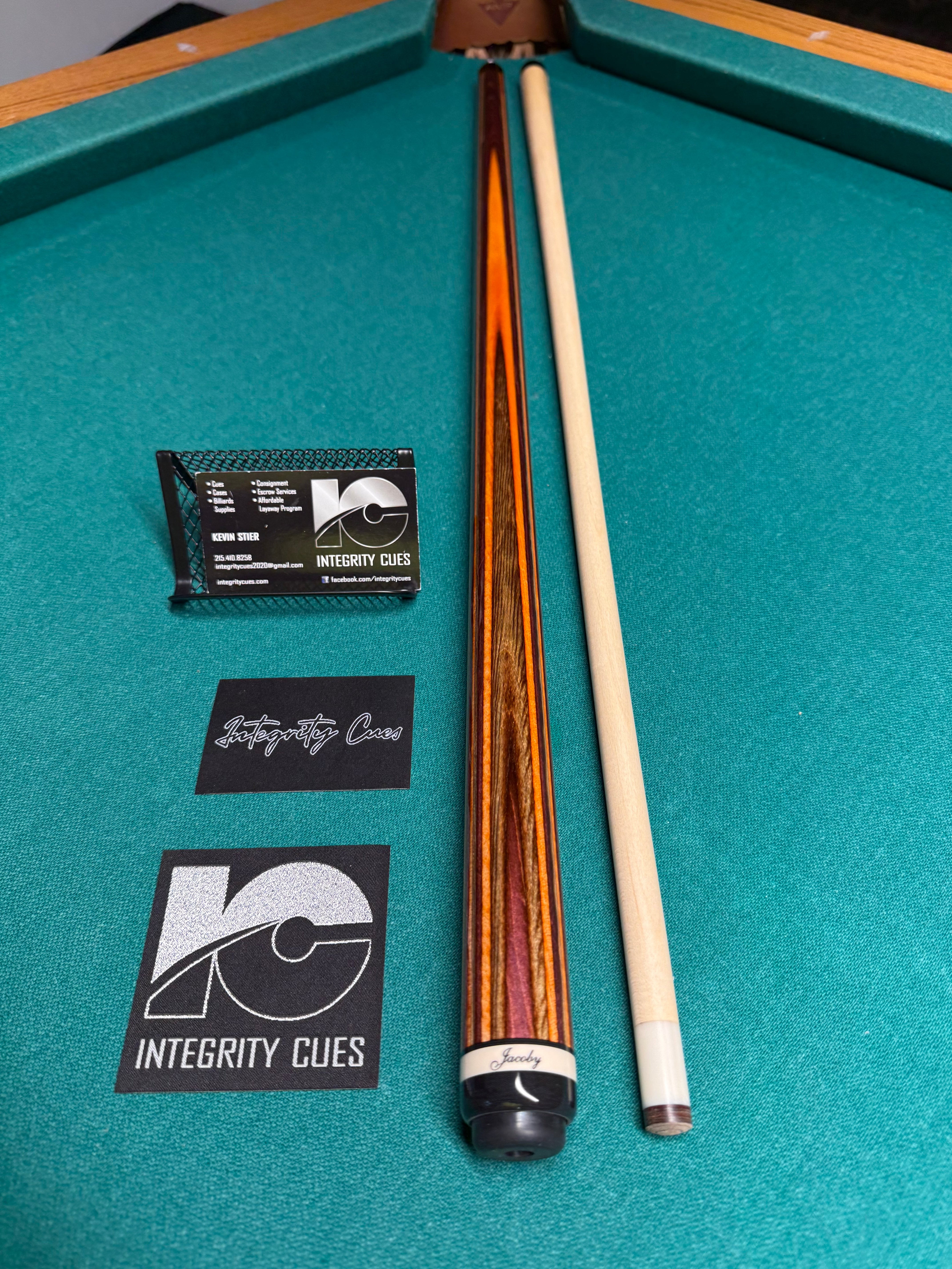 Jacoby Flat Laminate Custom Cue Brand New