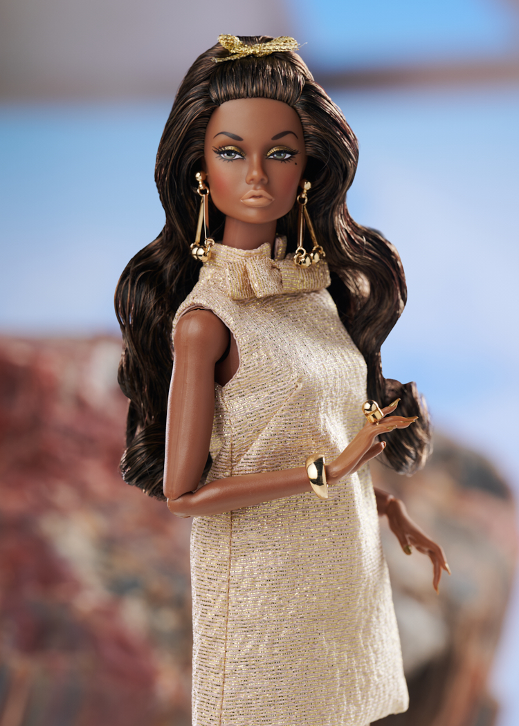 FR Black – Integrity Toys Reference Site