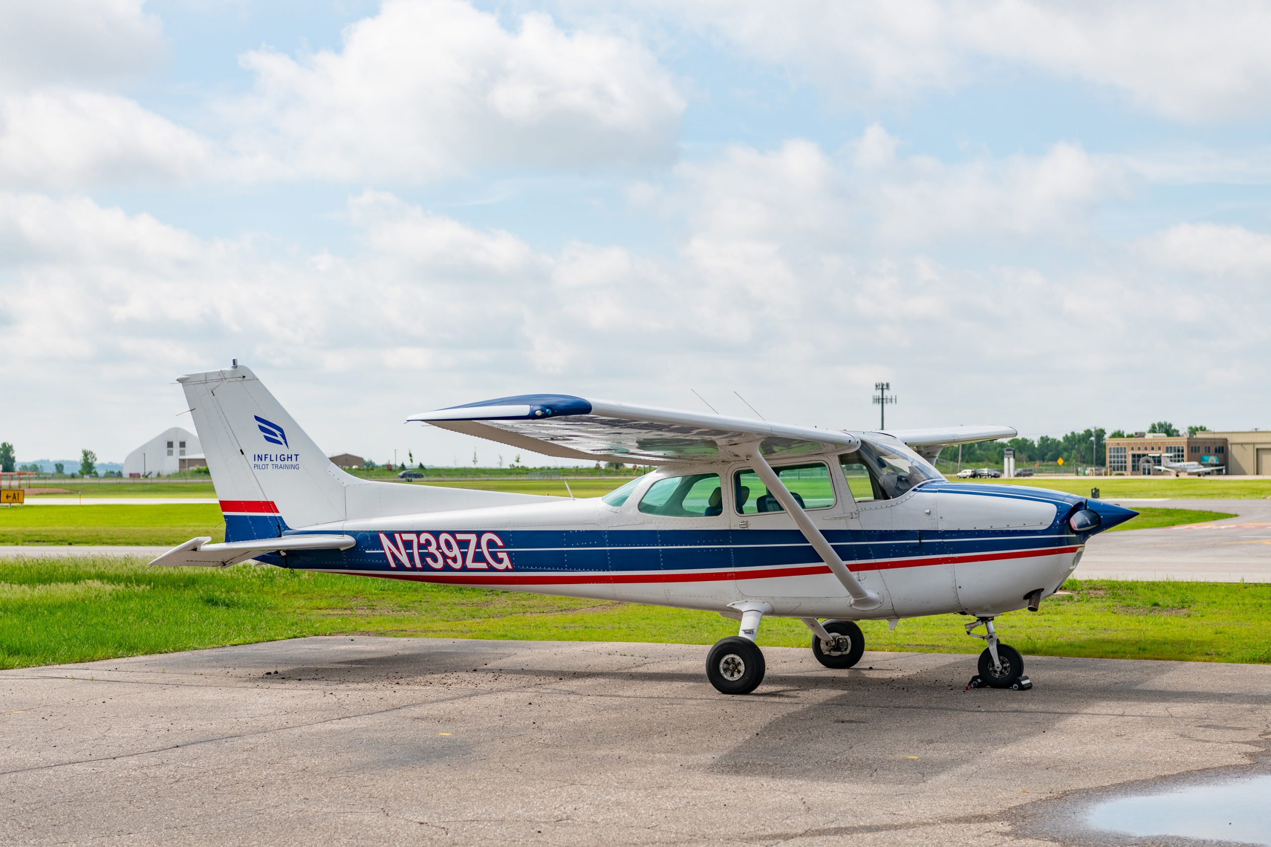 CESSNA 172N 739ZG -